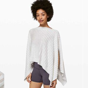 Lululemon Forward Flow Poncho Heathered core ultra light grey